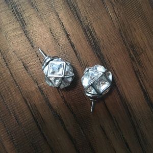 Henri Bendel studs